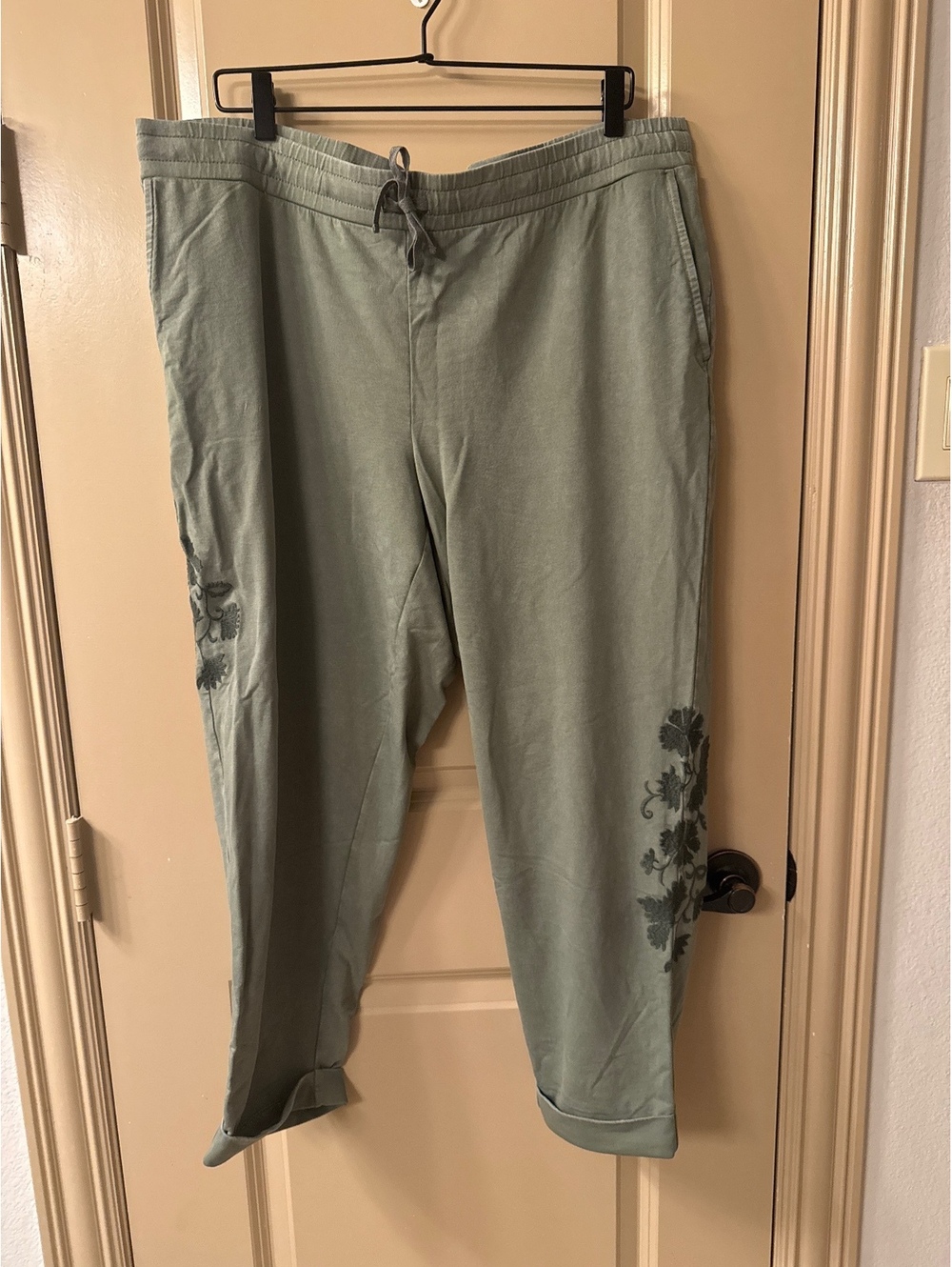 J Jill Cotton Blend Pants with Floral Side Print and Elastic-